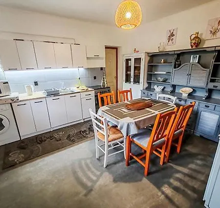 Diofa Vendeghaz * Cserepfalu