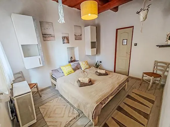 Apartament Diofa Vendeghaz *